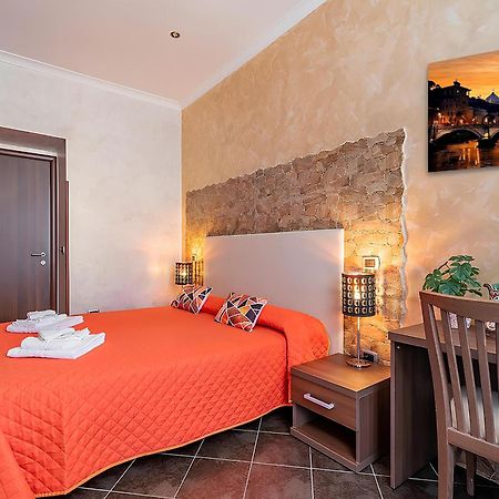 Alis Laura Guest House - 150M From Piazza Bologna Metro And 10 Minutes From The Colosseum Eksteriør billede