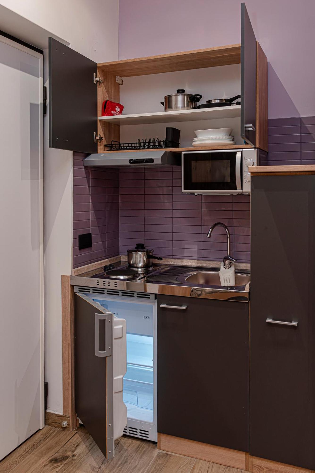 Alis Laura Guest House - 150M From Piazza Bologna Metro And 10 Minutes From The Colosseum Værelse billede