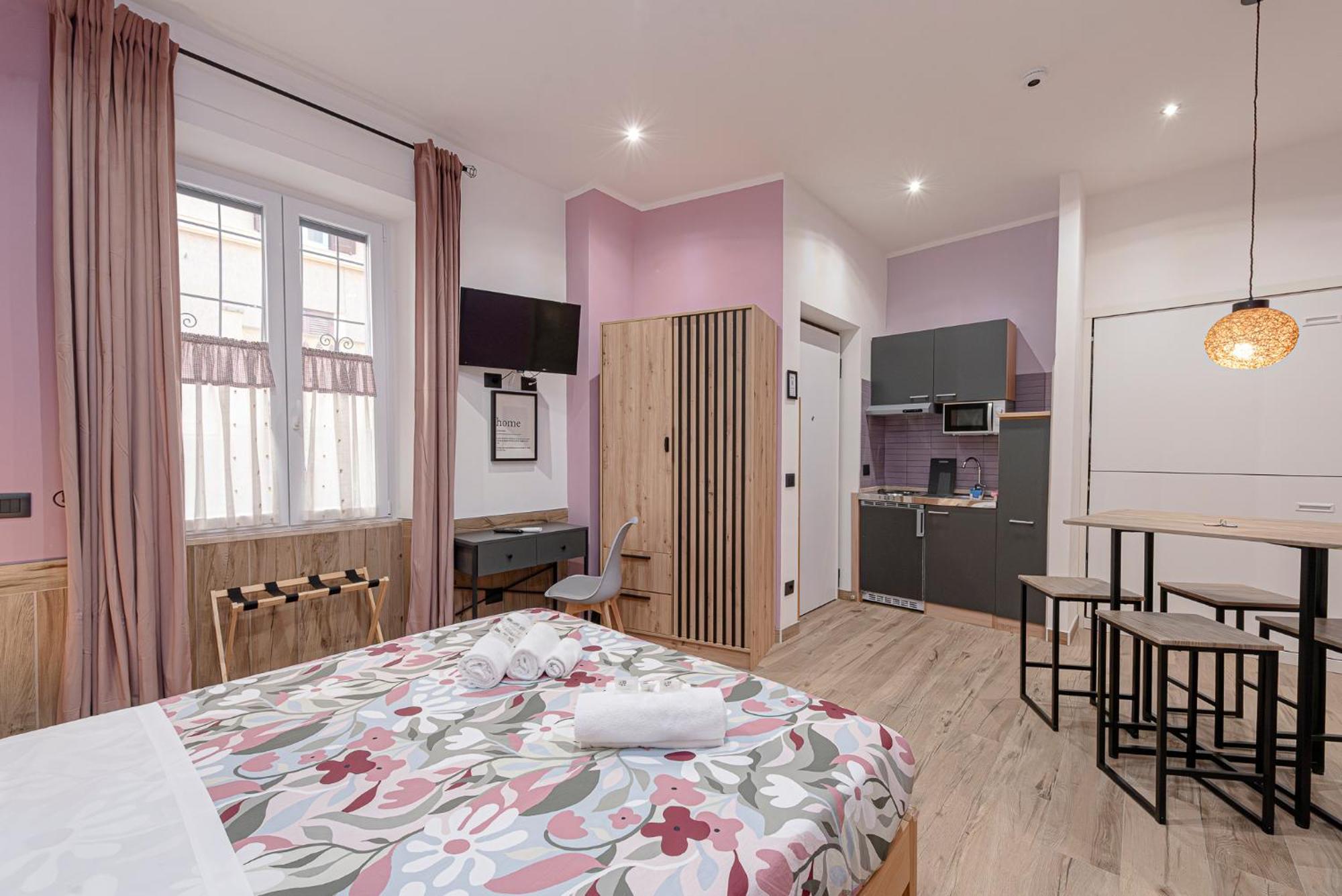 Alis Laura Guest House - 150M From Piazza Bologna Metro And 10 Minutes From The Colosseum Værelse billede
